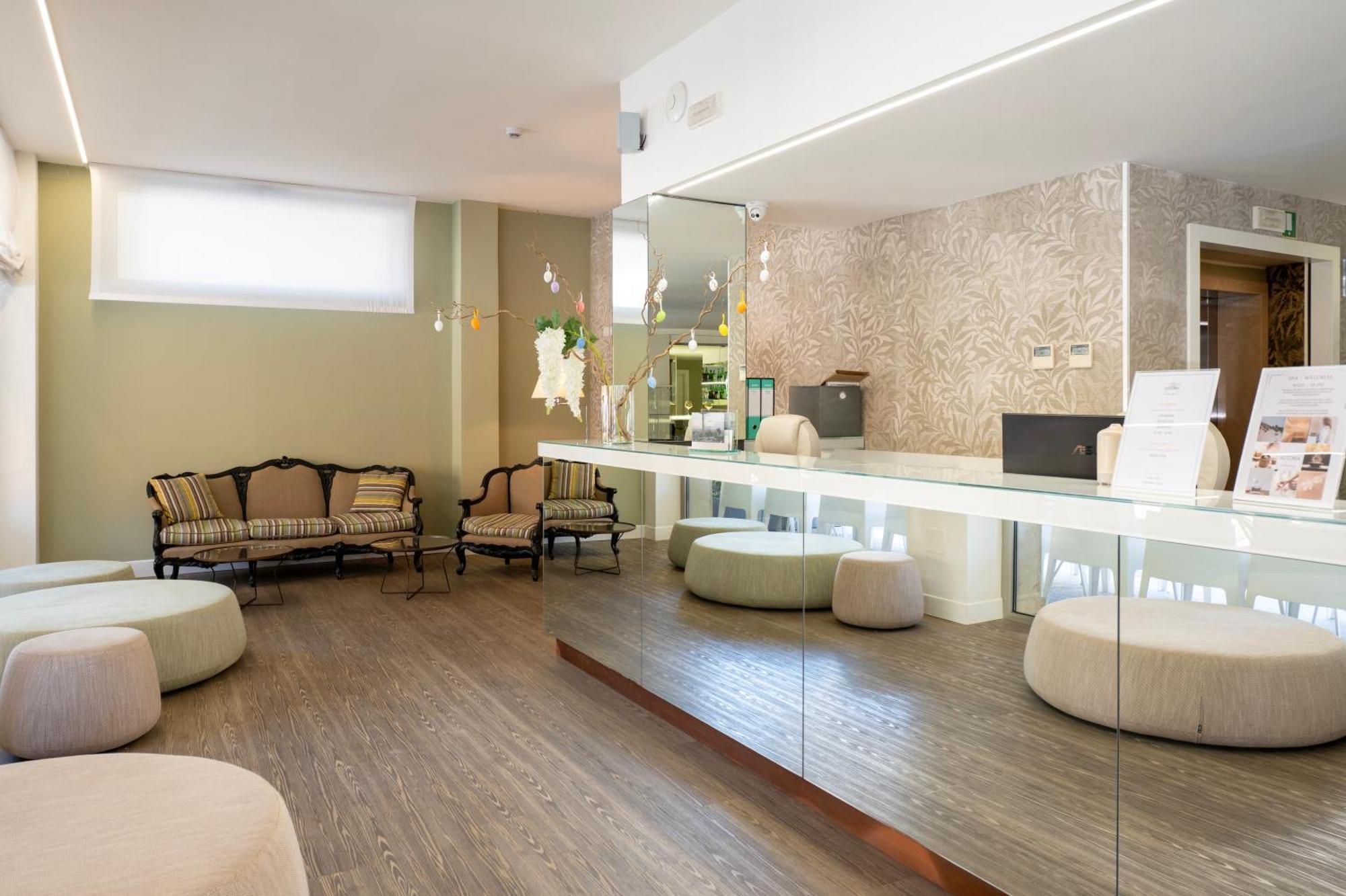 Hotel Astoria Caorle Exterior photo